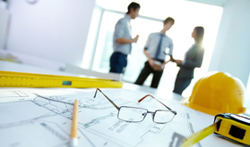 Arquitetos e engenheiros